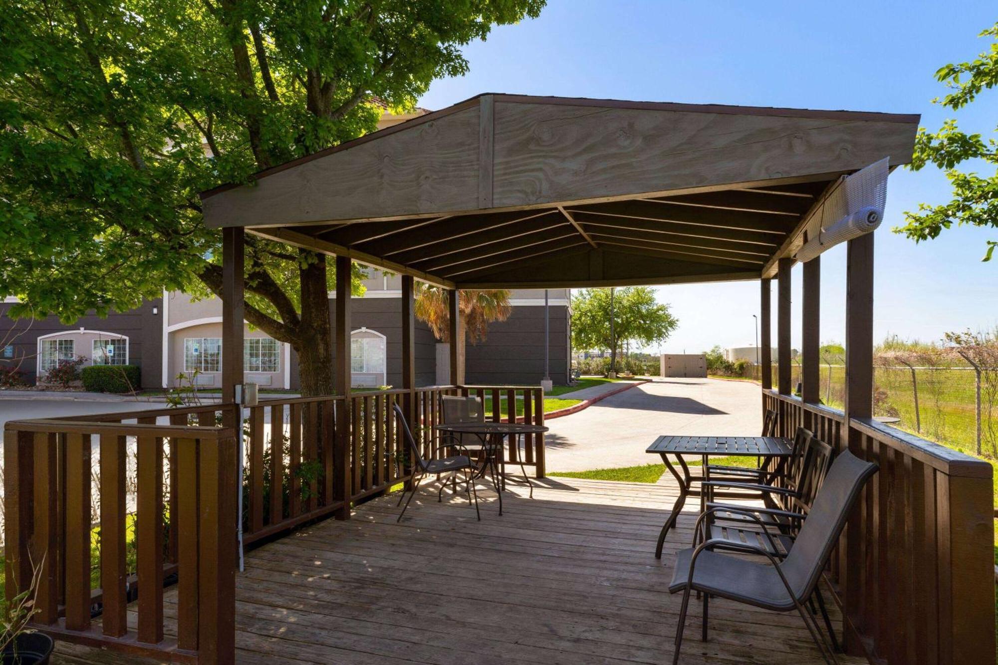 Hotel La Quinta By Wyndham Deer Park Exterior foto